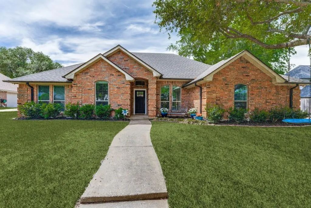 808 Tall Oak Lane, Keller