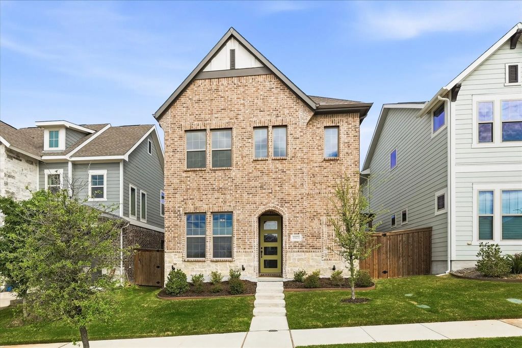 14420 Balmoral Place, Fort Worth