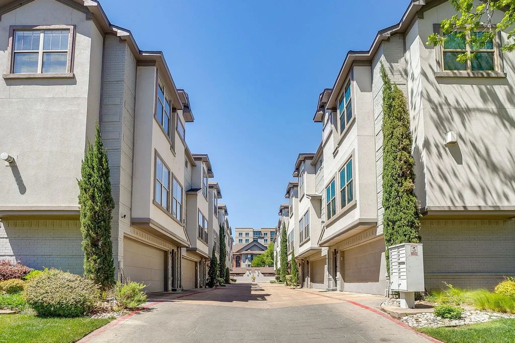 4717 Mckinney Avenue A, Dallas