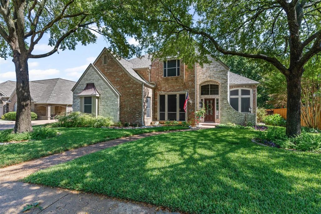 500 Broad Leaf Lane, McKinney