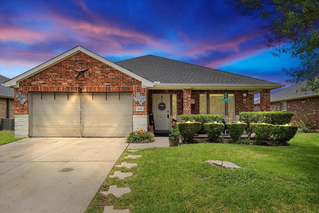 3220 Overstreet Lane, Royse City