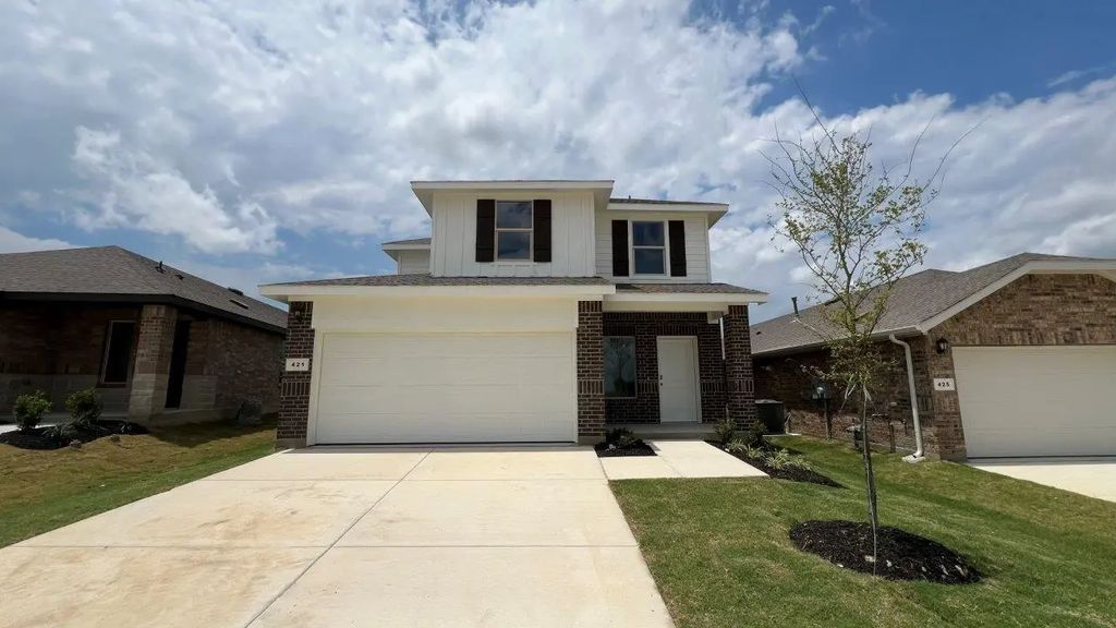 421 Red Admiral Lane, Denton