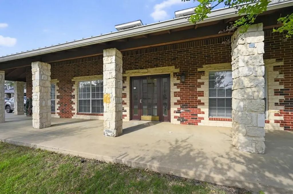 5805 Coit Road 201, Plano