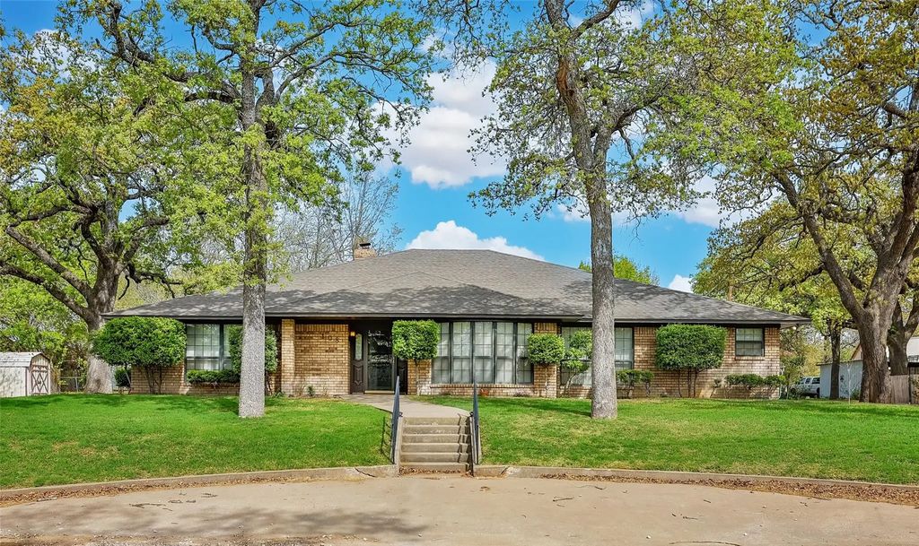 108 E Evans Street, Saint Jo
