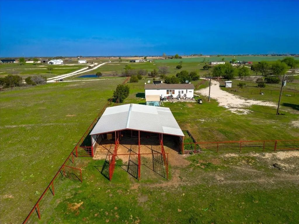 1251 County Road 233, Stephenville