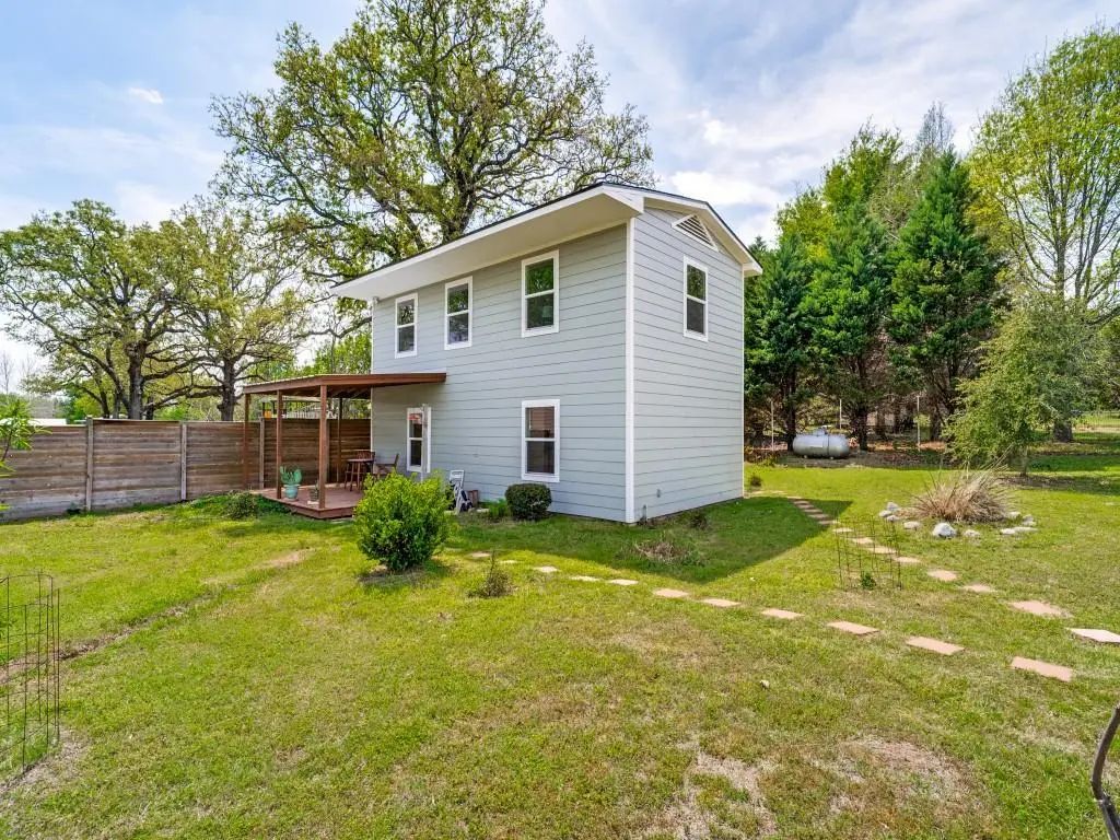 7904 River Run, Granbury
