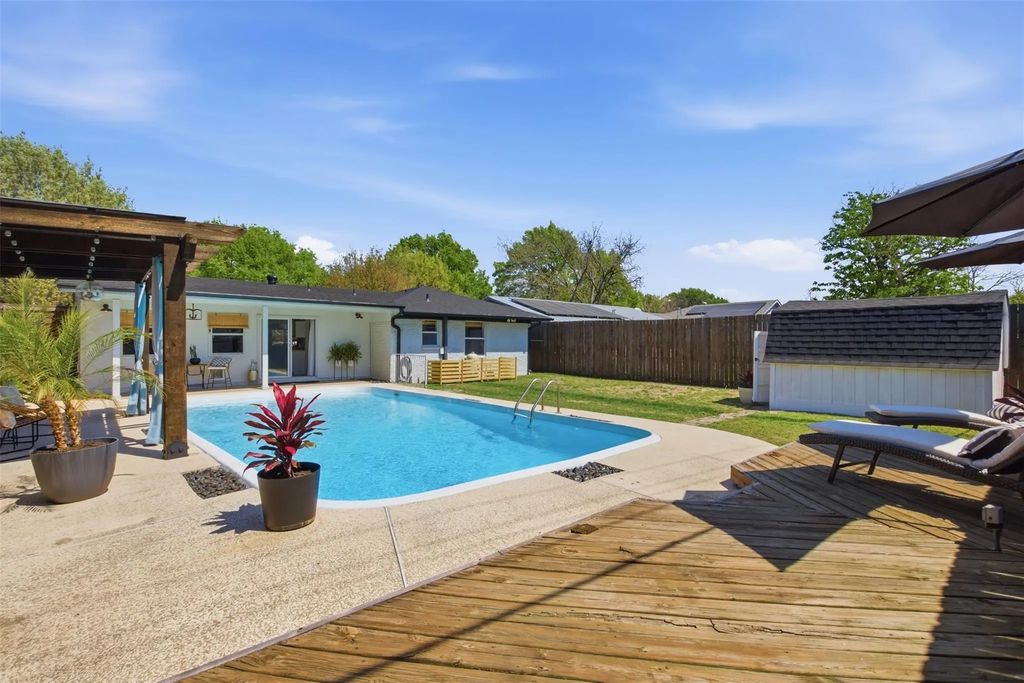 3140 Colchester Drive, Farmers Branch