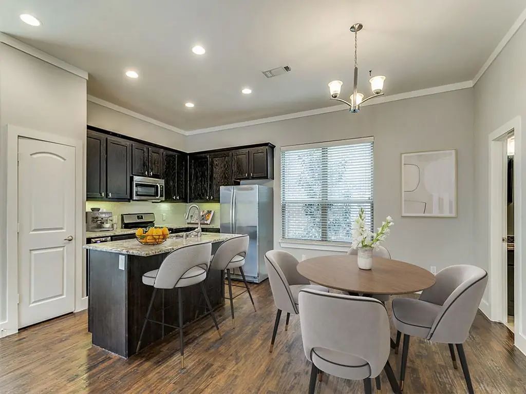 4323 Dickason Avenue 29, Dallas