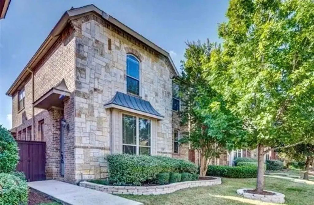 228 Wallington Way, Lewisville