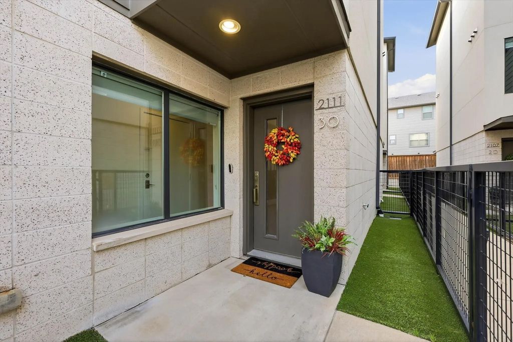 2111 Bennett Avenue 30, Dallas