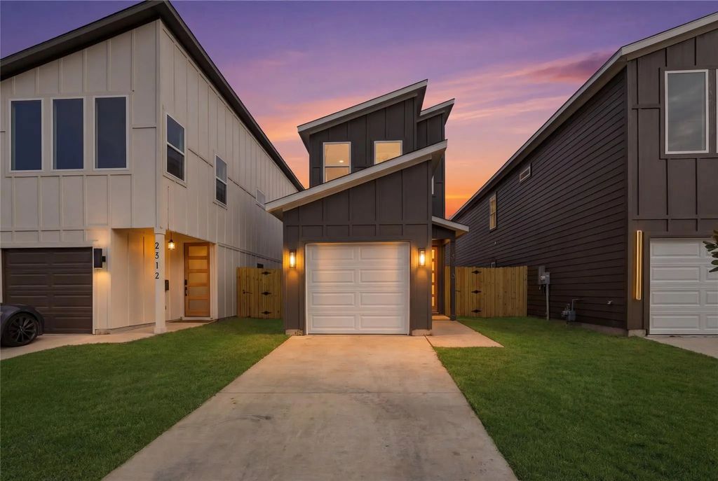2510 Peabody Avenue, Dallas