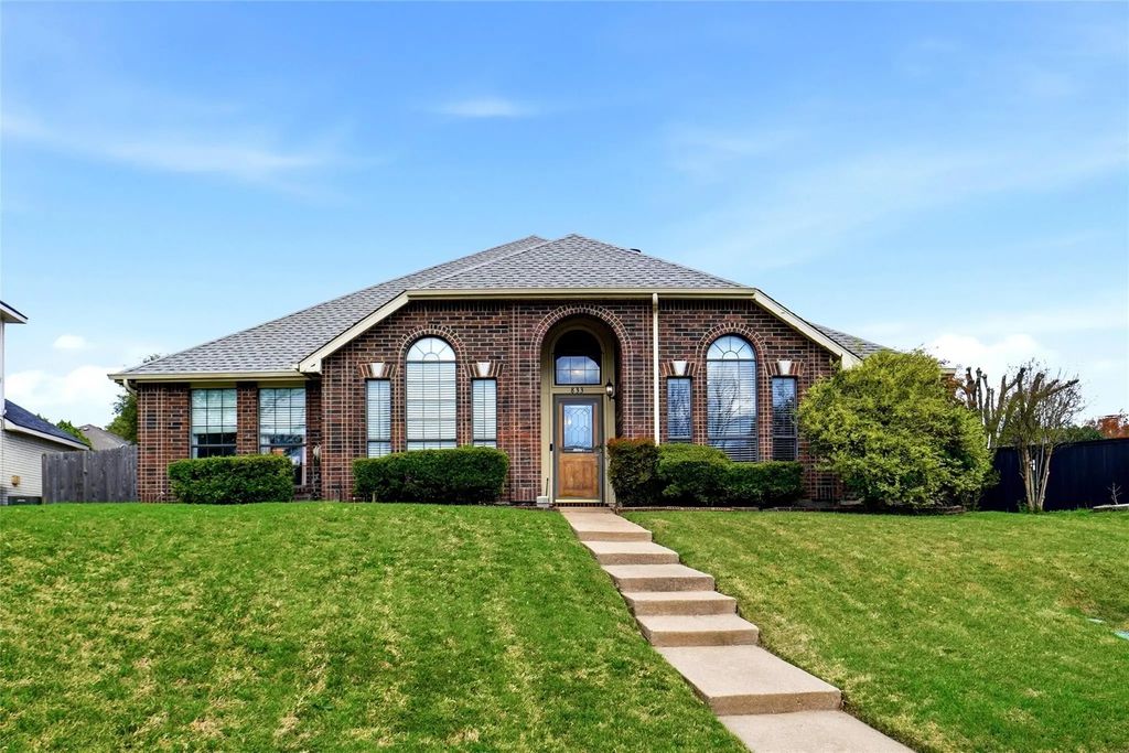 833 Windy Meadow Circle, DeSoto