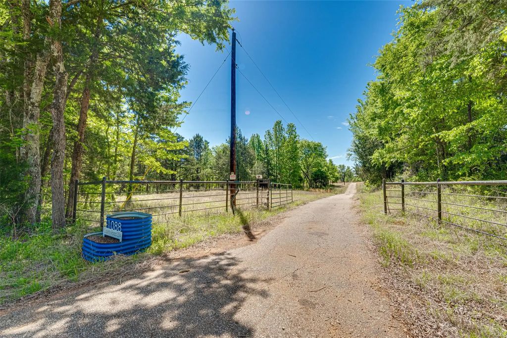 11088 County Road 334, Tyler