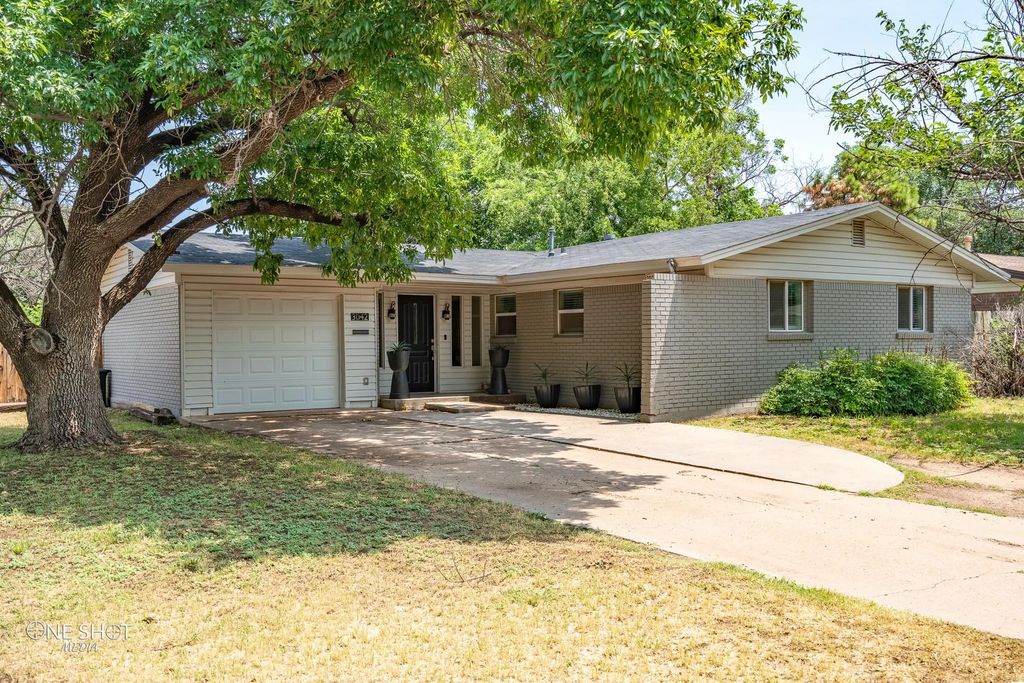3042 S 28th Street, Abilene