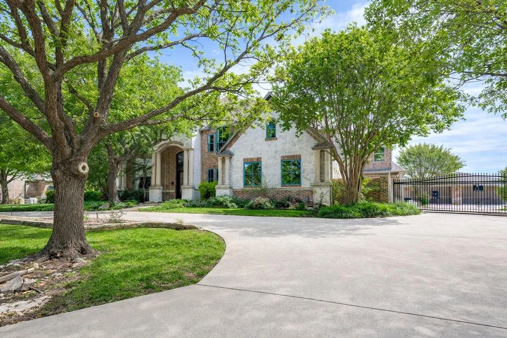 542 Rolling Hills Road, Coppell