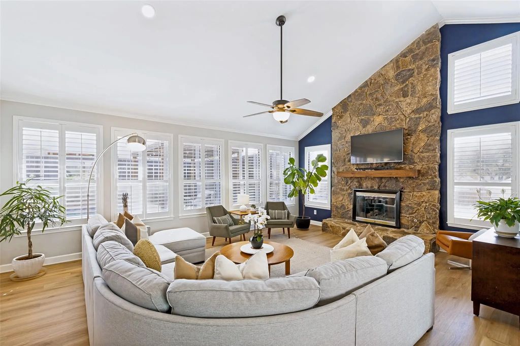 5805 Sand Shell Court, Dallas