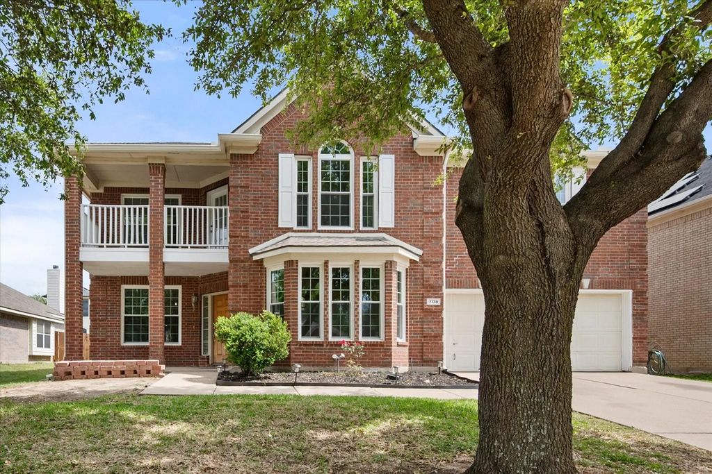 708 Crockett Drive, Mansfield