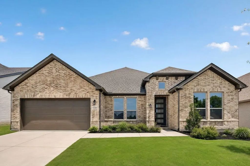 1724 Elderberry Lane, Celina