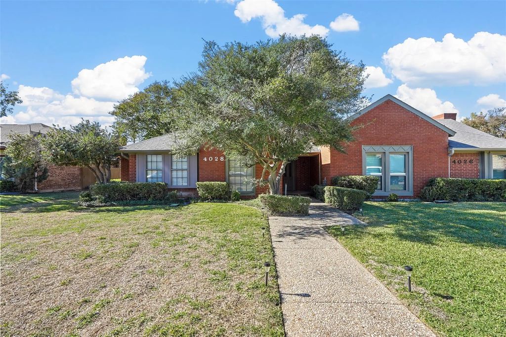 4028 Saint Christopher Lane, Dallas