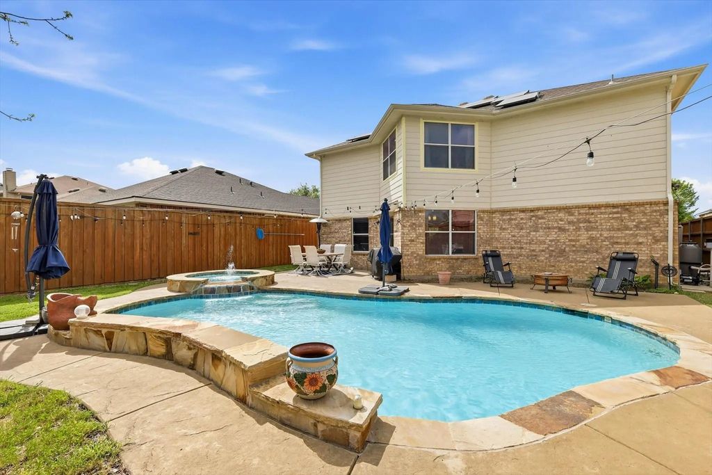 10824 Irish Glen Trail, Fort Worth