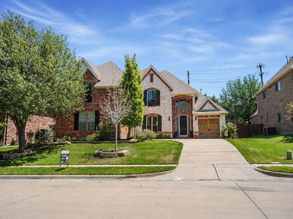 7612 Cindy Lane, Sachse