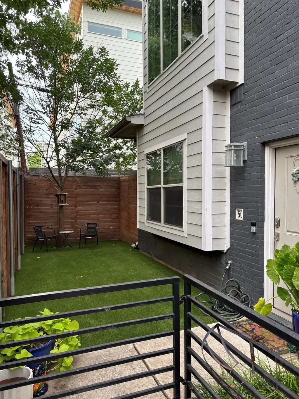 5807 Bryan Parkway 50, Dallas