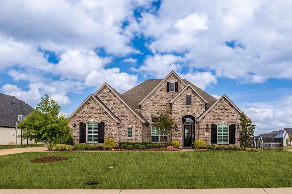 641 Maggie Trail, Lucas