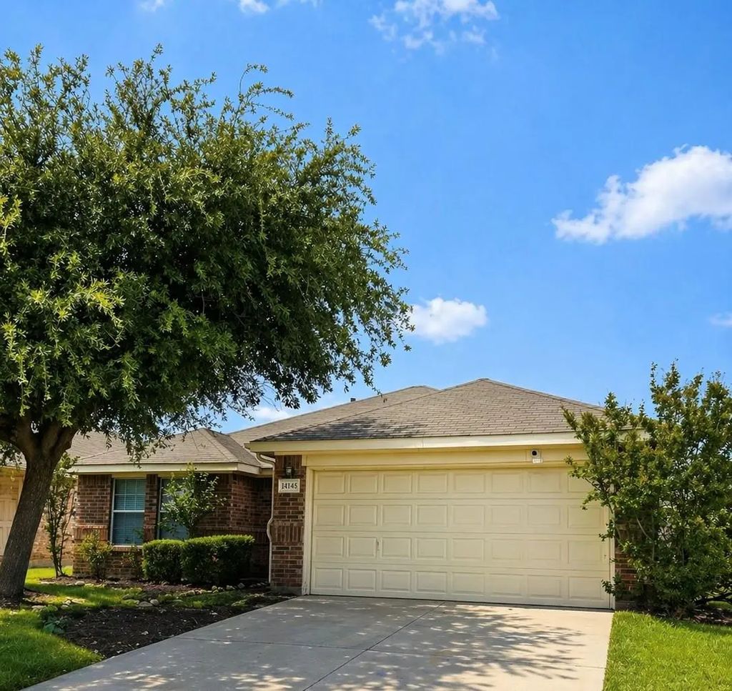 14145 Snaffle Bit Trail, Fort Worth