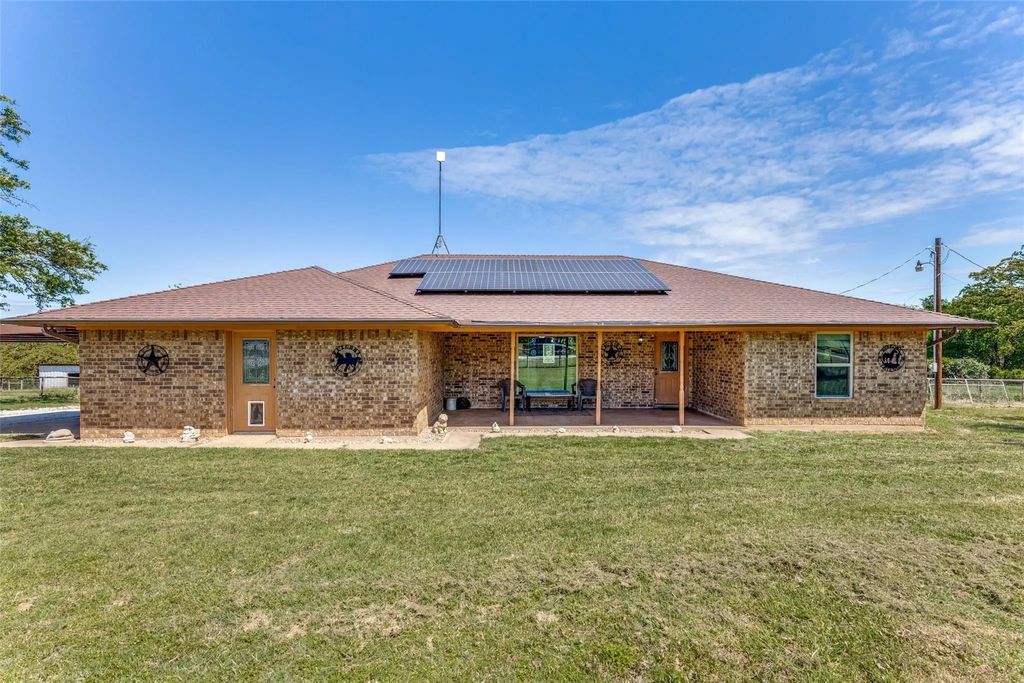 1232 County Road 4371, Decatur