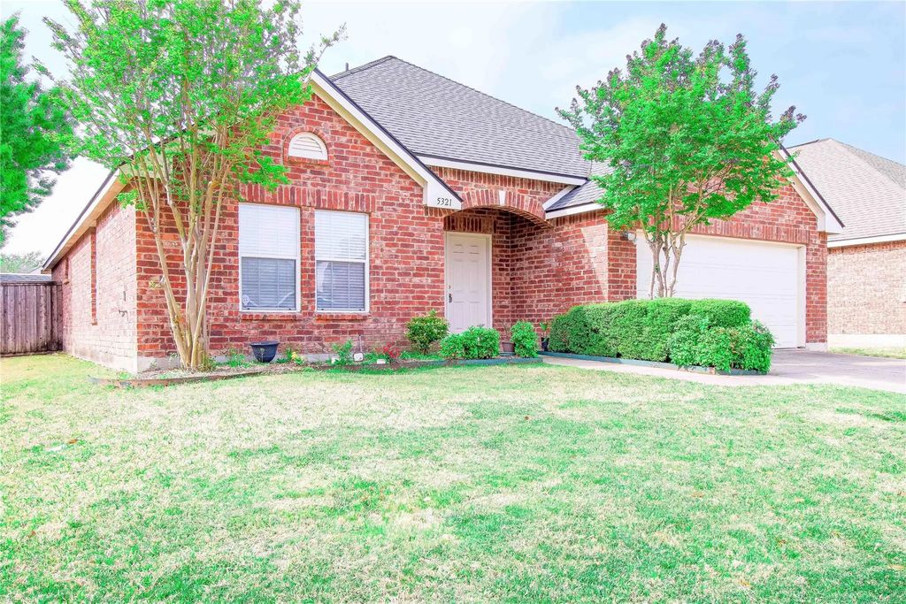 5321 Comanche Wells Drive, McKinney