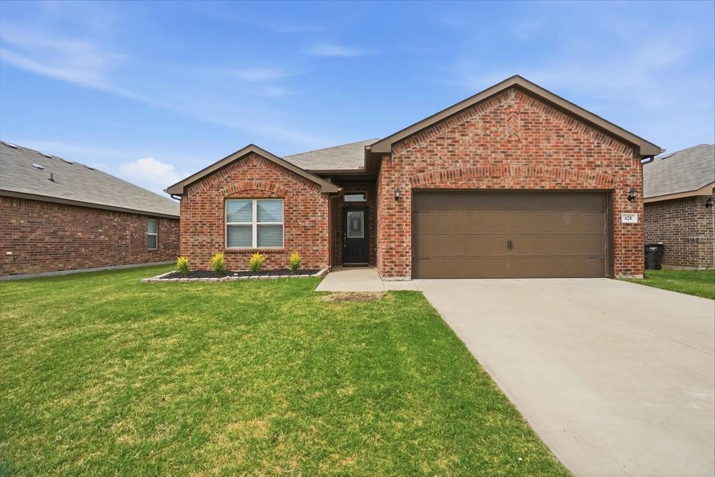 428 Edgewick Lane, Fort Worth