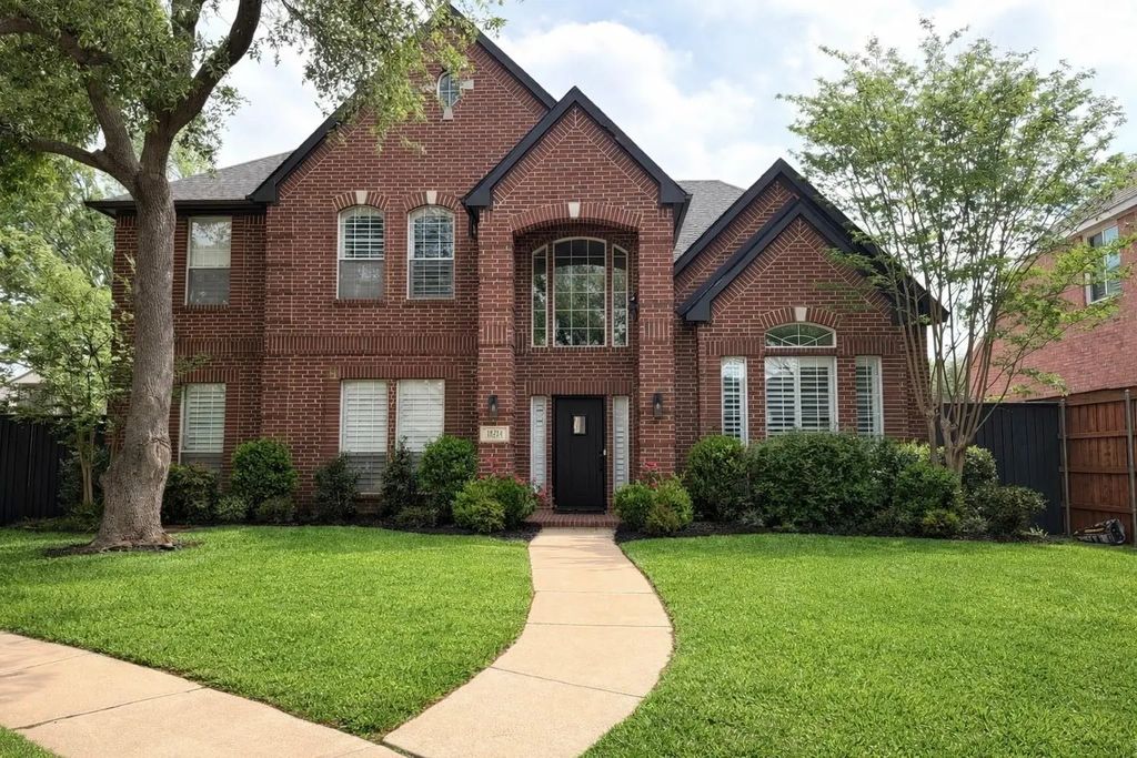 18724 Everwood Court, Dallas