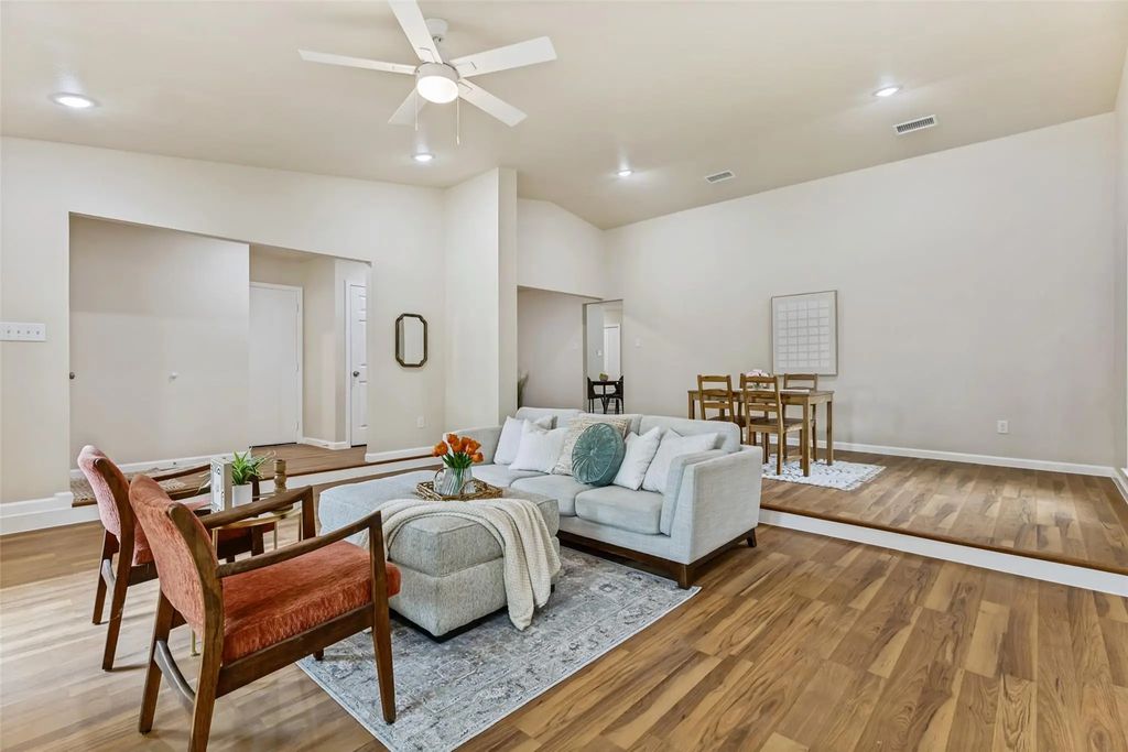 3116 Woodlark Drive, Fort Worth