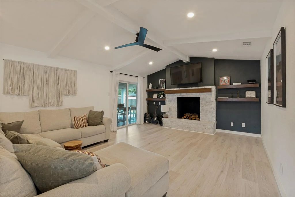 7022 Kiva Lane, Dallas
