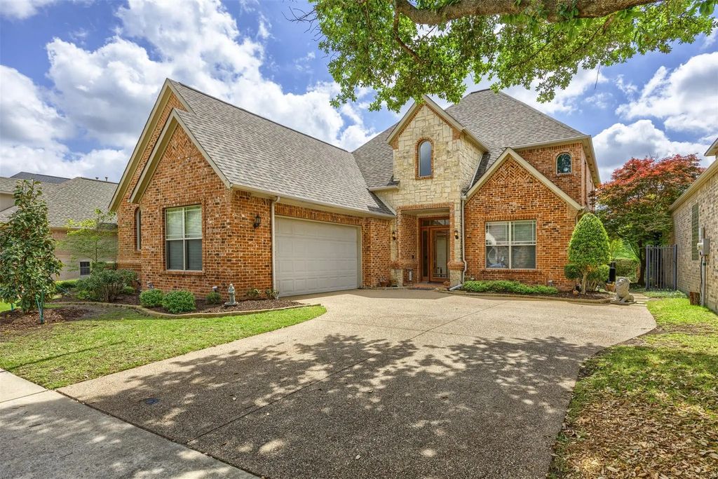 7409 Saint Armond Court, McKinney