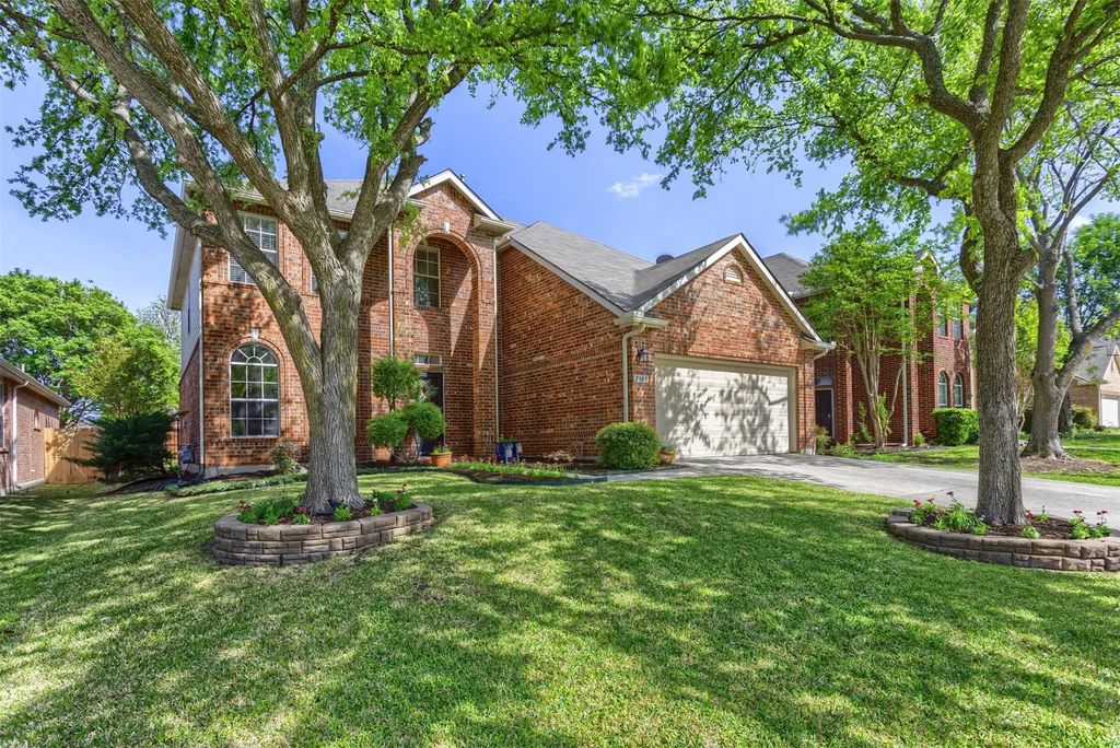 2305 Pharr Drive, McKinney