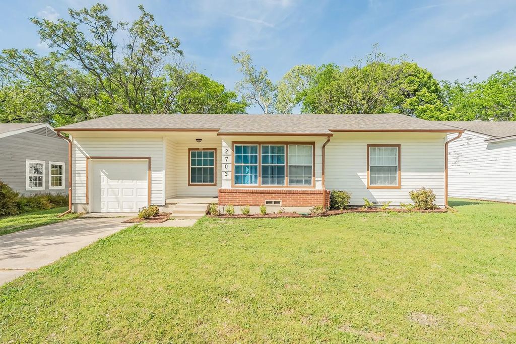 2703 Gus Thomasson Road, Dallas