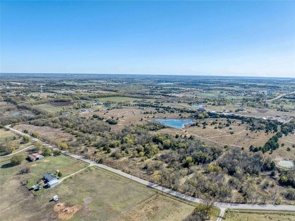 10420 County Road 470, Blue Ridge