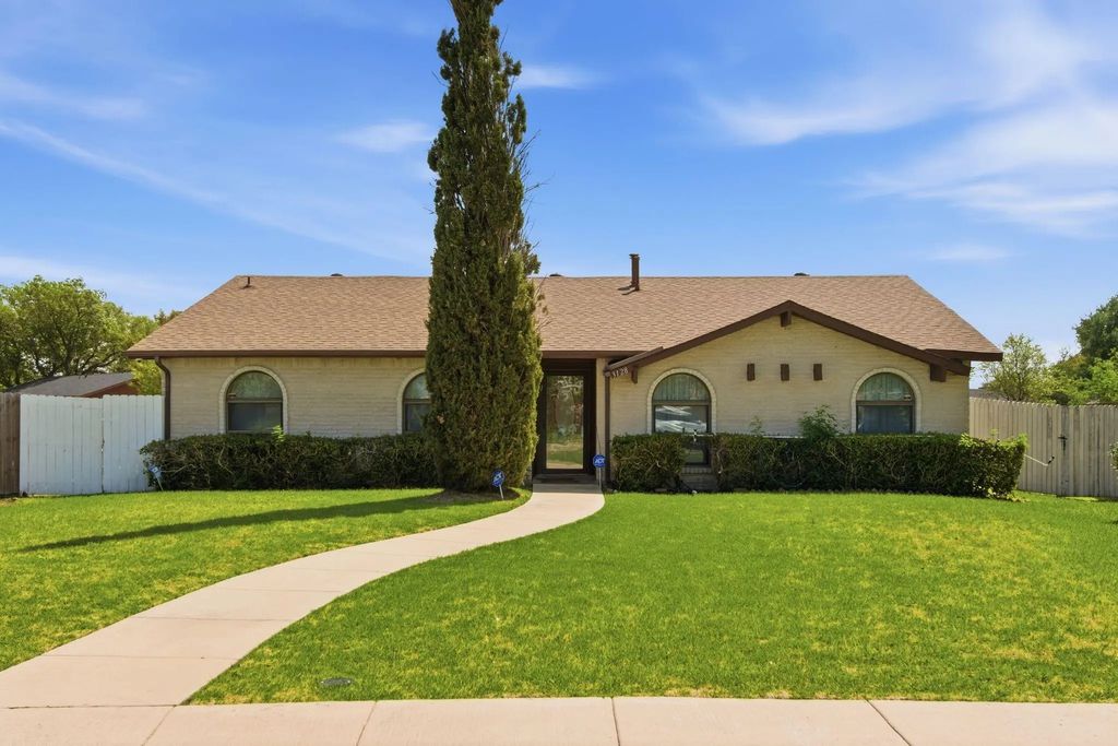 3128 Barton Road, Carrollton