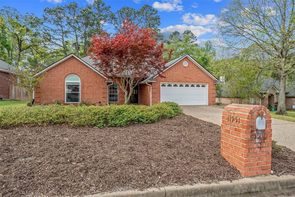 11951 Acadia, Tyler