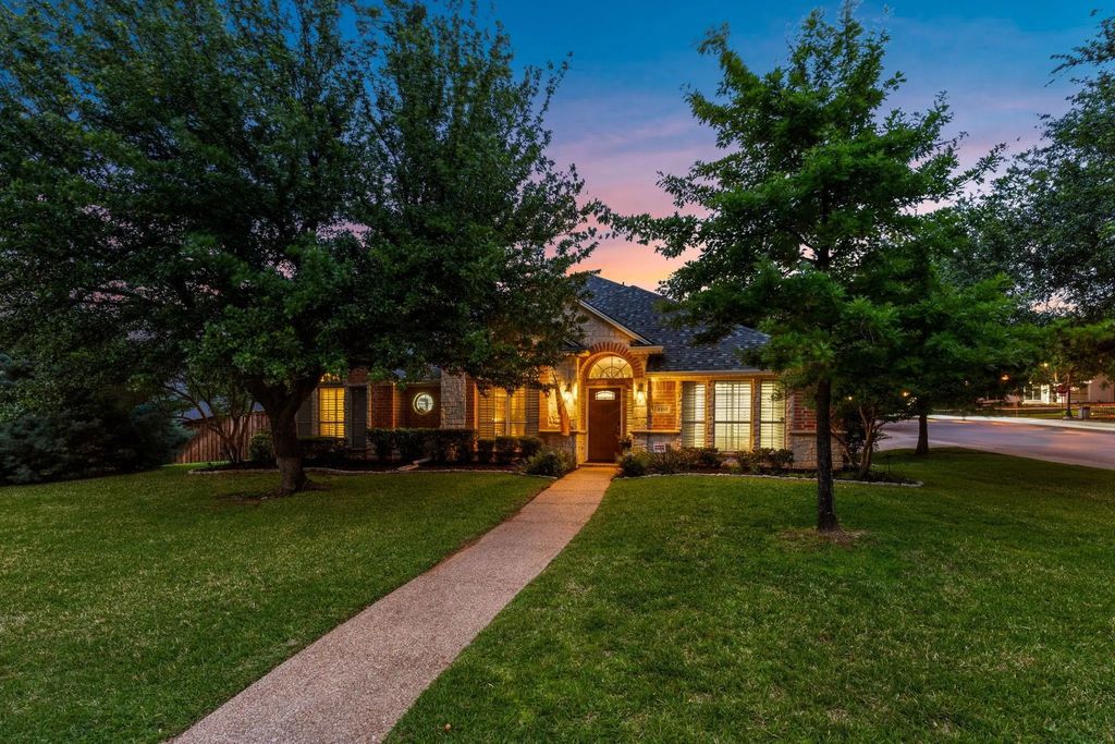 3317 Stonecrest Drive, Grapevine