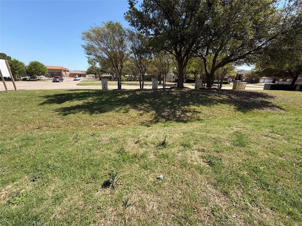 6201 Stone Hill Farms Parkway, Flower Mound