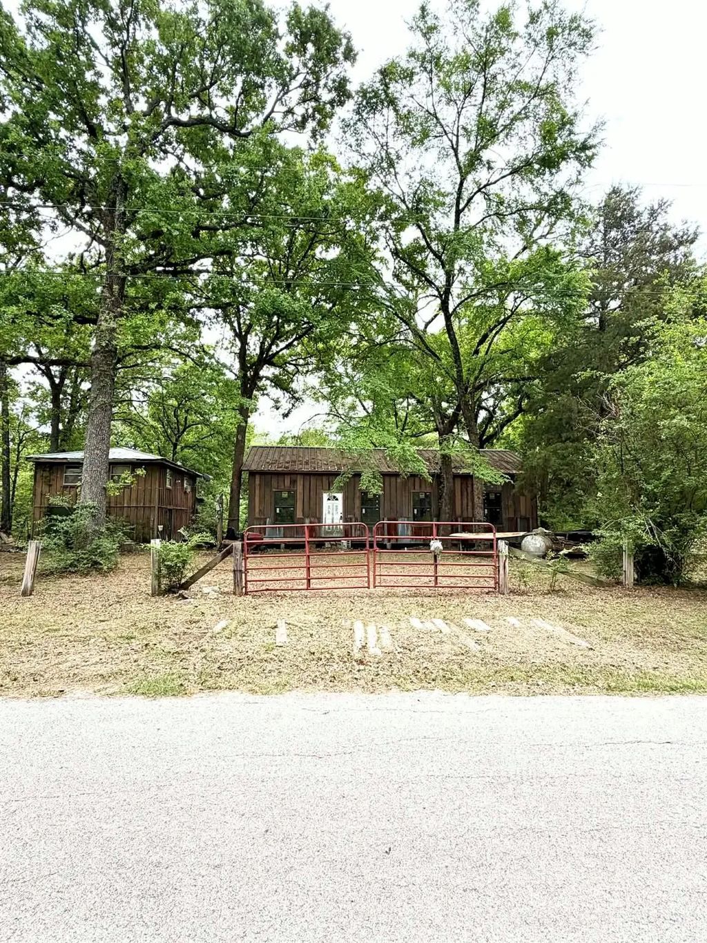 905 Tupuna Drive, Tool