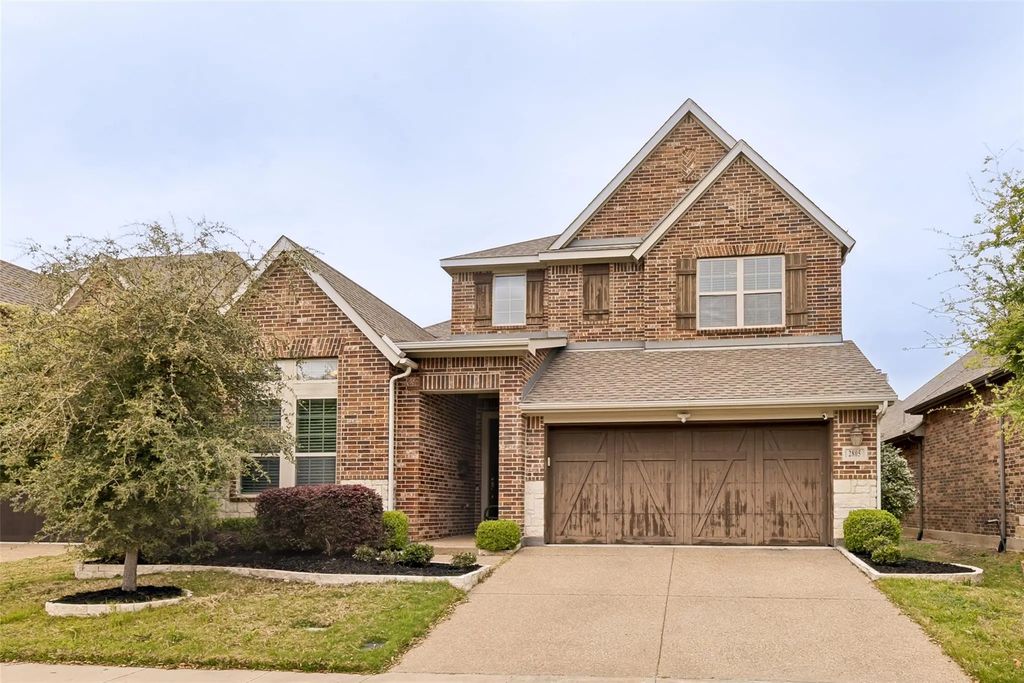 2805 Cole Castle Drive, Lewisville