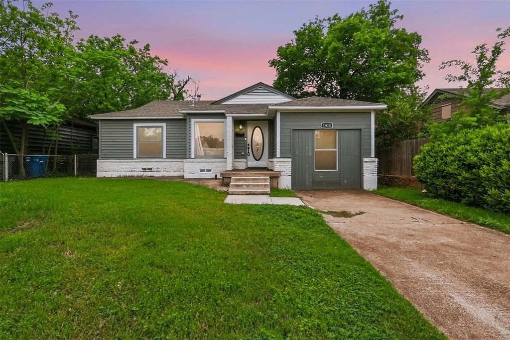 1918 Melbourne Avenue, Dallas