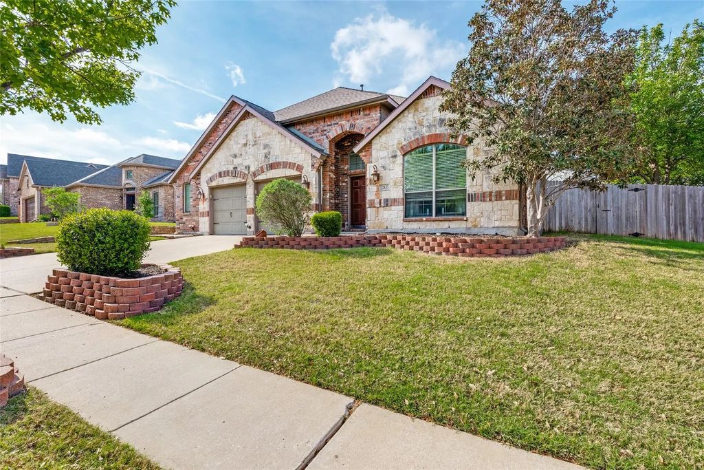 12833 Travers Trail, Fort Worth