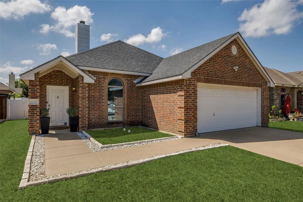 3339 Shining Light Drive, Dallas