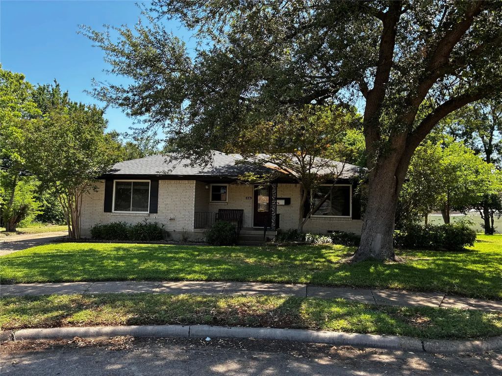 1116 Atlanta Circle, Garland