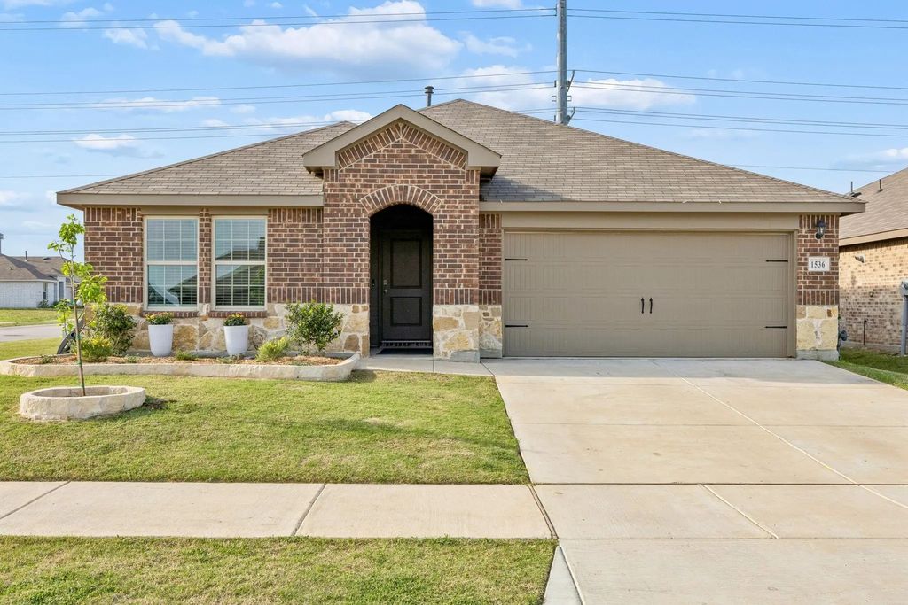 1536 Skyline Drive, Denton