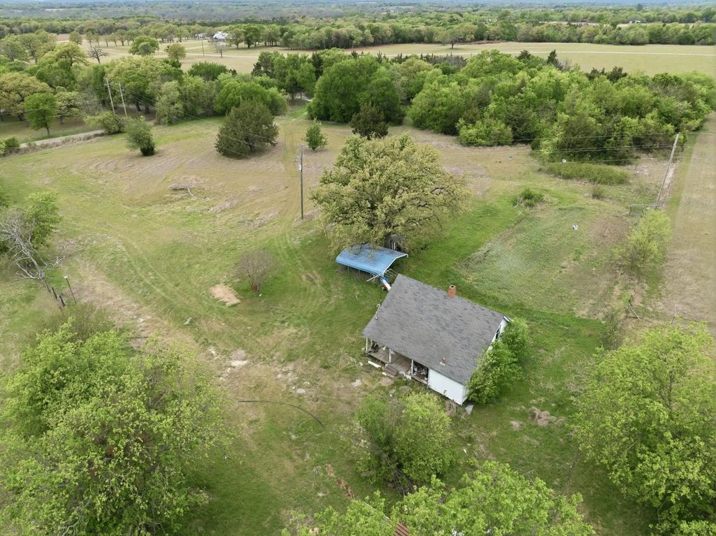 582 Hill County Road 1313, Hillsboro